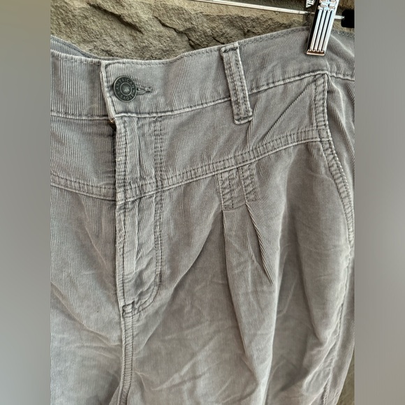 AMERICAN EAGLE CORDUROY PANTS - Picture 3 of 5